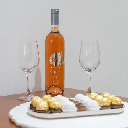 Dora Lägenhet Makarska