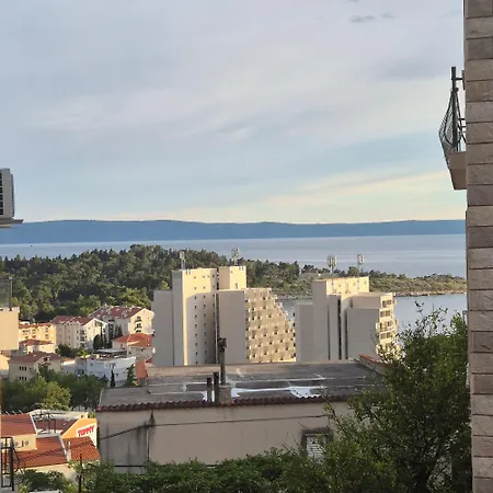 Apartment Dora Makarska